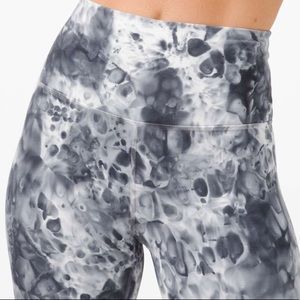 lululemon Wunder Under HR Crop *MDye 21" Size 4